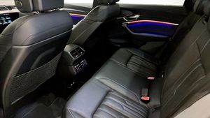 Audi Q8 e-tron bild 13