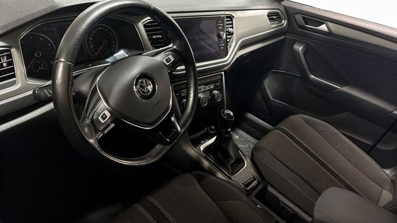 Volkswagen T-Roc bild 7