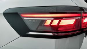 Volkswagen Passat bild 19