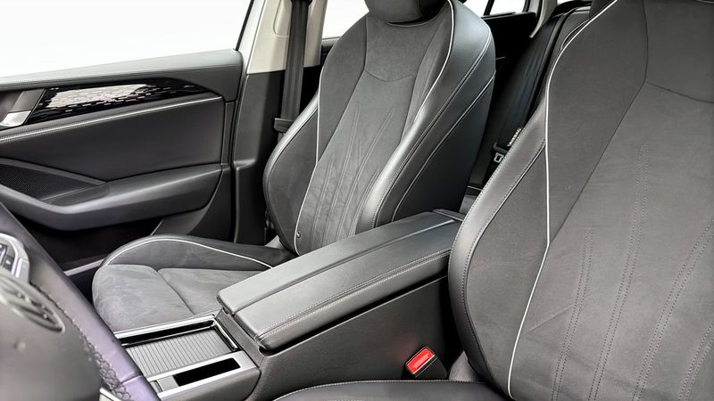 Volkswagen Passat bild 8