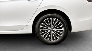 Volkswagen Passat bild 6