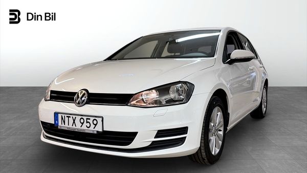 Volkswagen Golf I TSI110 /Motor&kupévärmare/App Connect - 2016