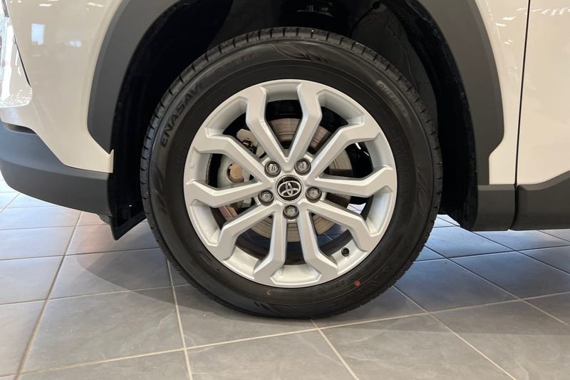 Toyota Corolla Cross bild 17