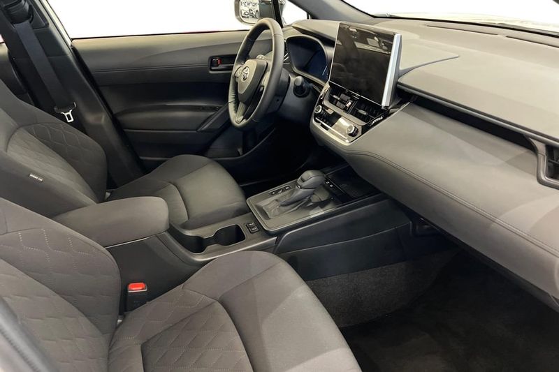 Toyota Corolla Cross bild 7