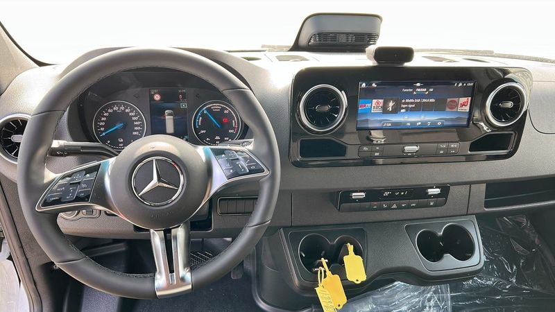 Mercedes Sprinter bild 4