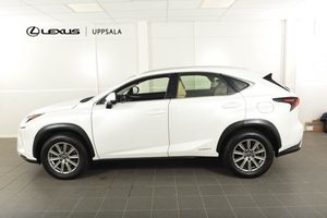 Lexus NX bild 3