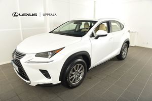 Lexus NX bild 19