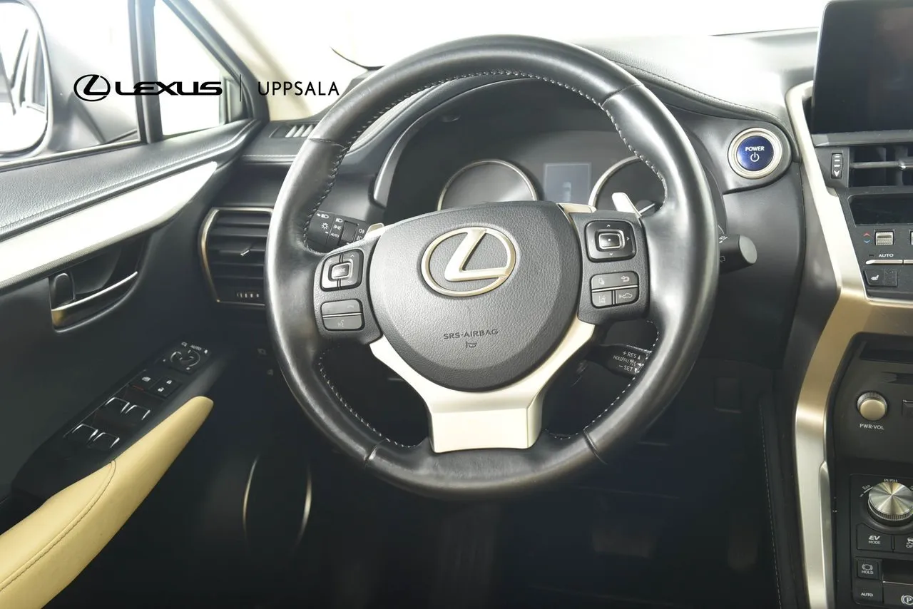 Lexus NX bild 18