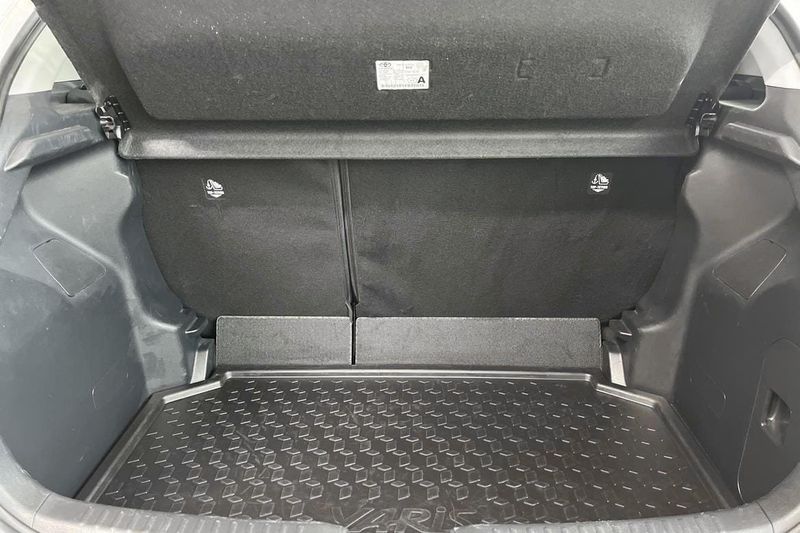 Toyota Yaris bild 12