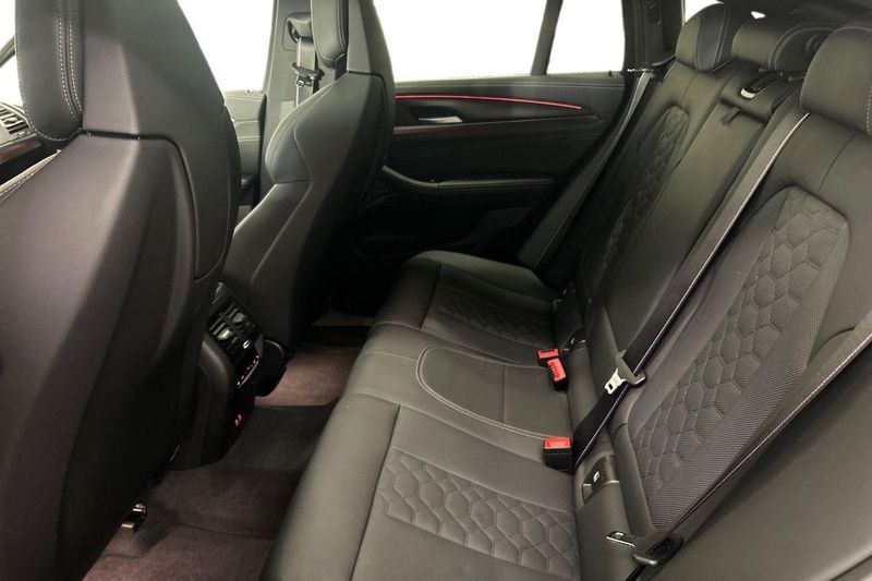 BMW X4 M bild 11