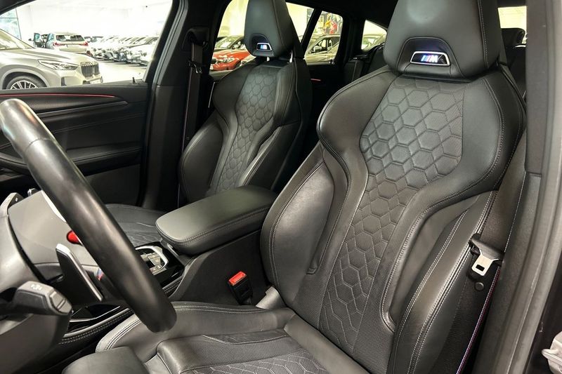 BMW X4 M bild 22