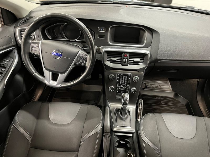 Volvo V40 bild 16