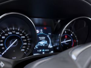 Jaguar F-Pace bild 14