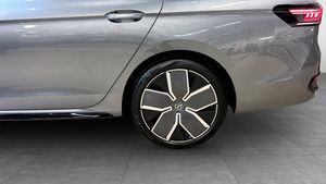 Volkswagen Passat bild 6