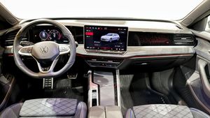 Volkswagen Passat bild 11