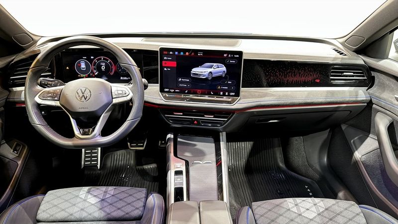 Volkswagen Passat bild 11