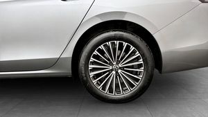 Volkswagen Passat bild 6