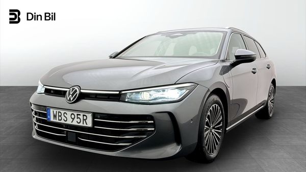 Volkswagen Passat Elegance eHybrid DSG Drag/P-värmare - 2025