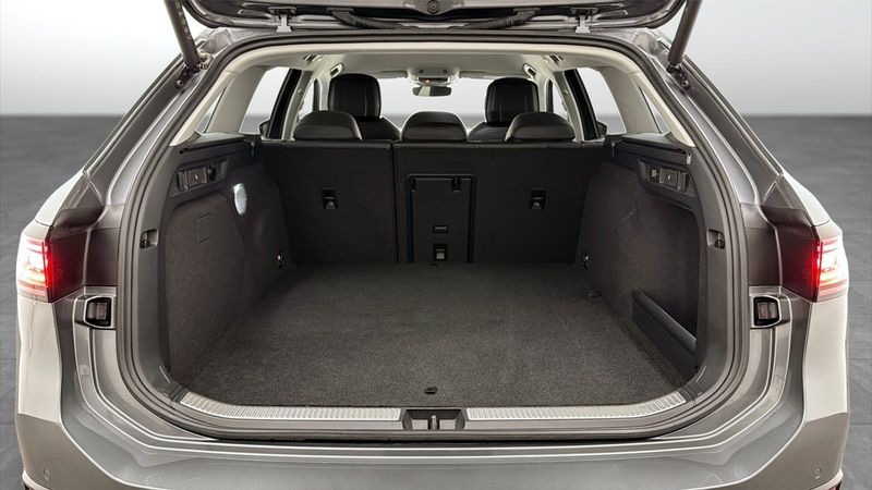 Volkswagen Passat bild 12