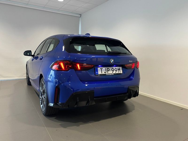 BMW 120 bild 9