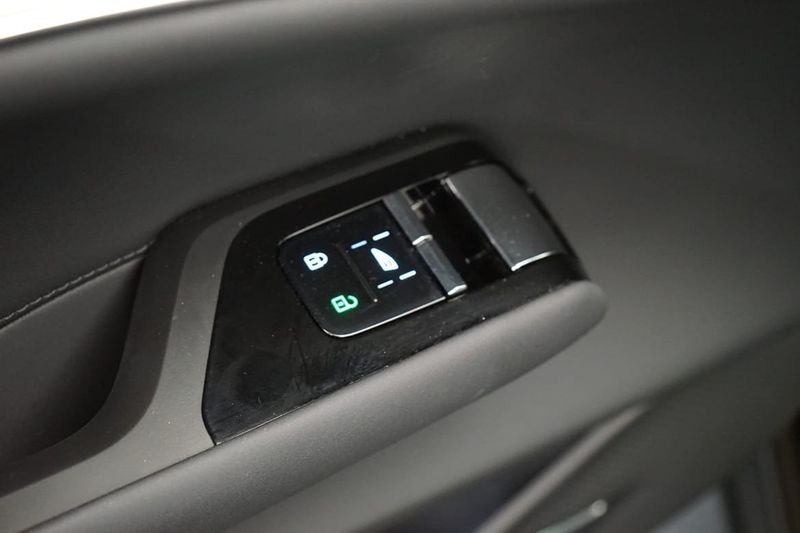 Volvo EX90 bild 14