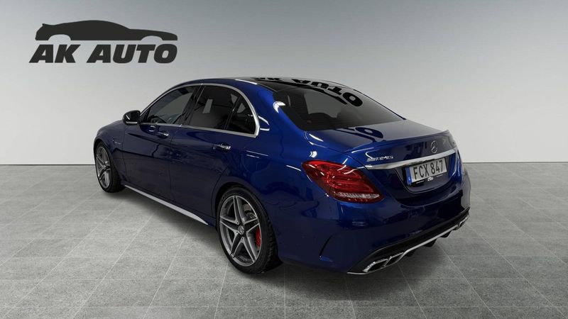 Mercedes C63 AMG bild 2