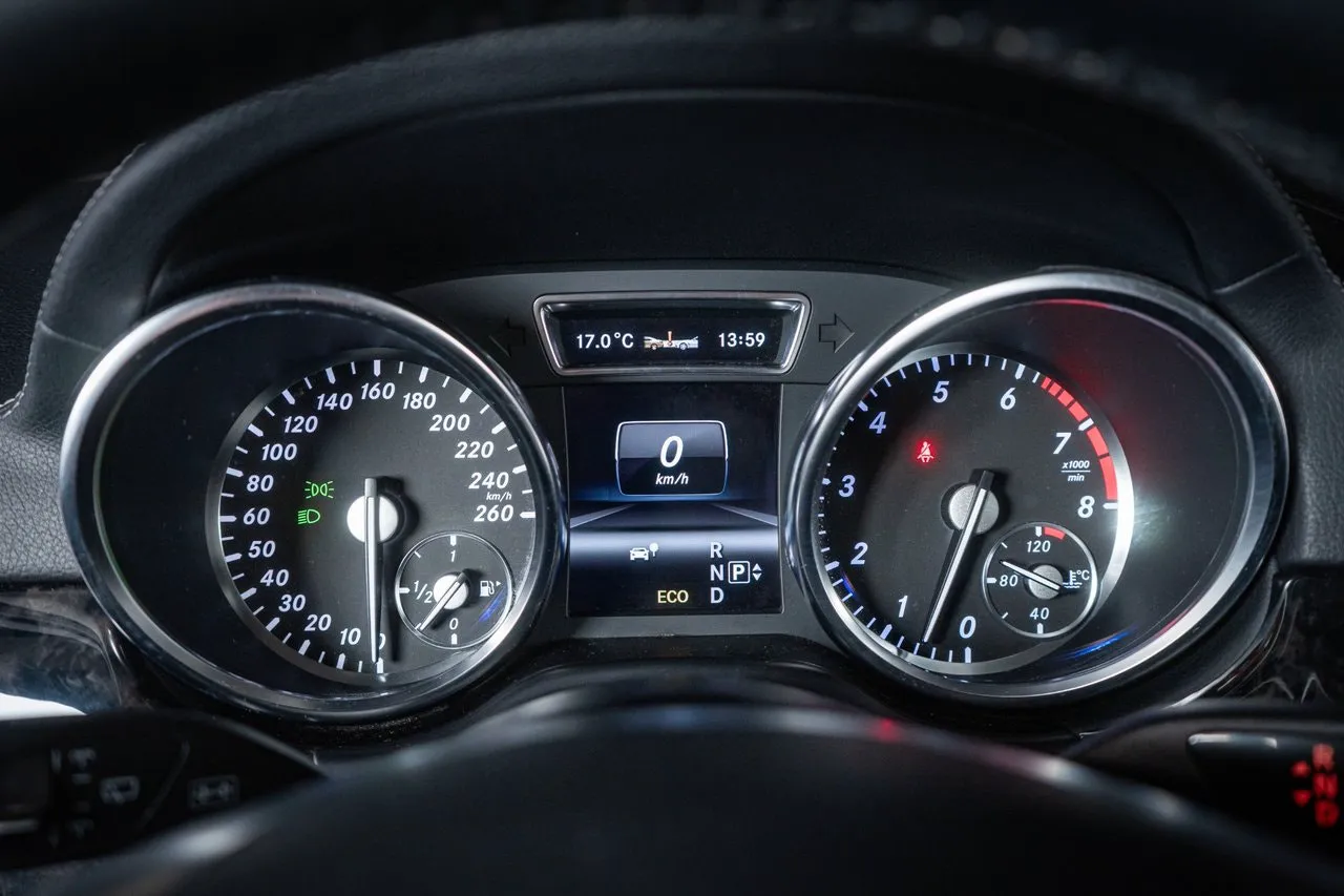 Mercedes GL500 bild 24
