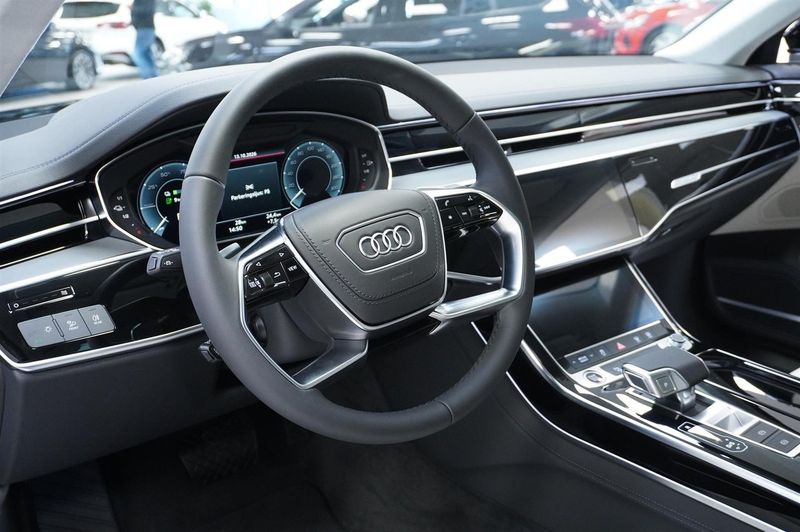 Audi A8 bild 2