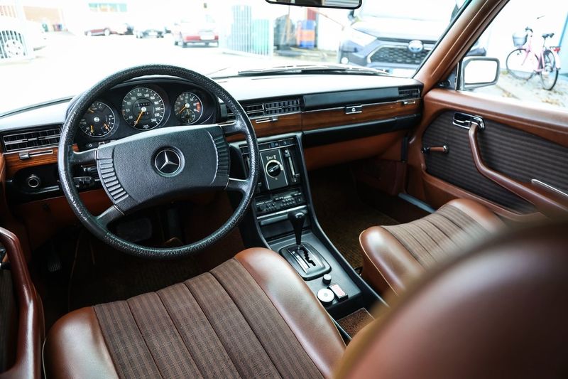 Mercedes 450 bild 13