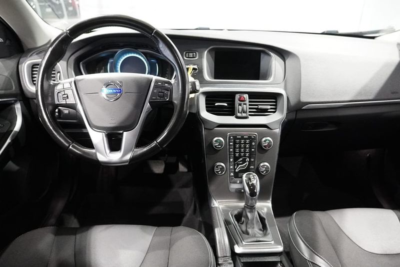 Volvo V40 bild 8
