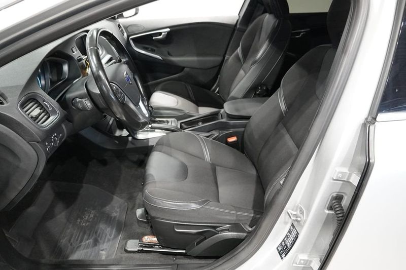 Volvo V40 bild 4