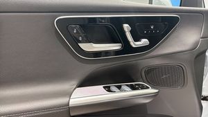 Mercedes GLC300 bild 11