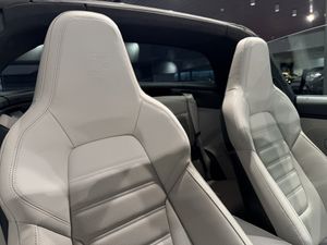Porsche 992 bild 35