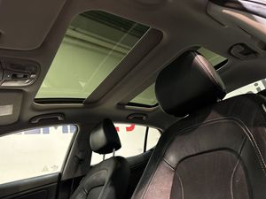 Kia Optima bild 19