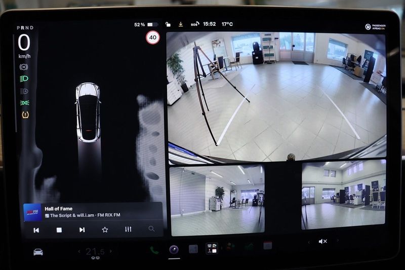Tesla Model Y bild 15