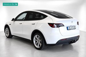 Tesla Model Y bild 6