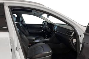 Kia Optima bild 14