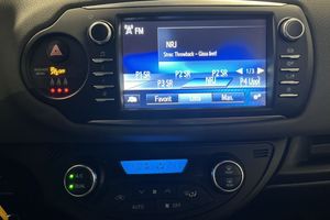 Toyota Yaris bild 15