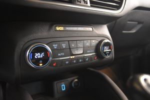 Ford Focus bild 12