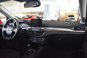 Ford Focus bild 9