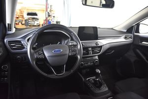 Ford Focus bild 7