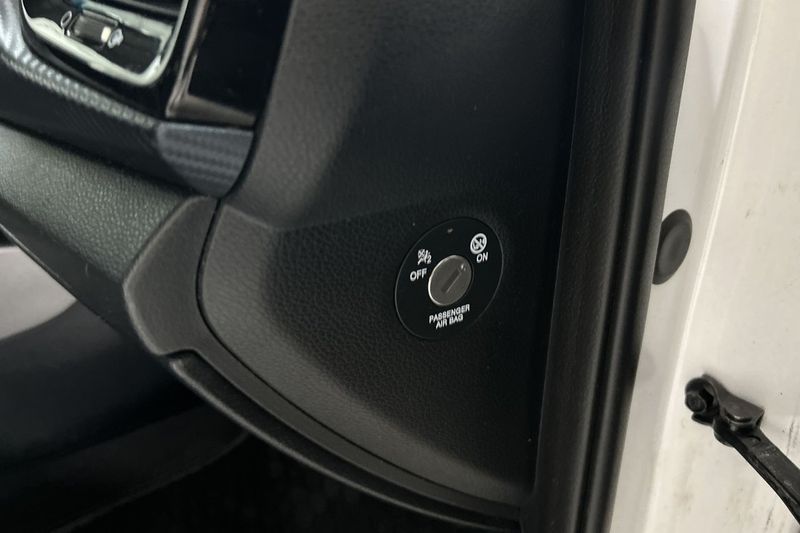 Kia Rio bild 24