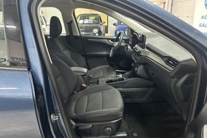 Ford Kuga bild 21