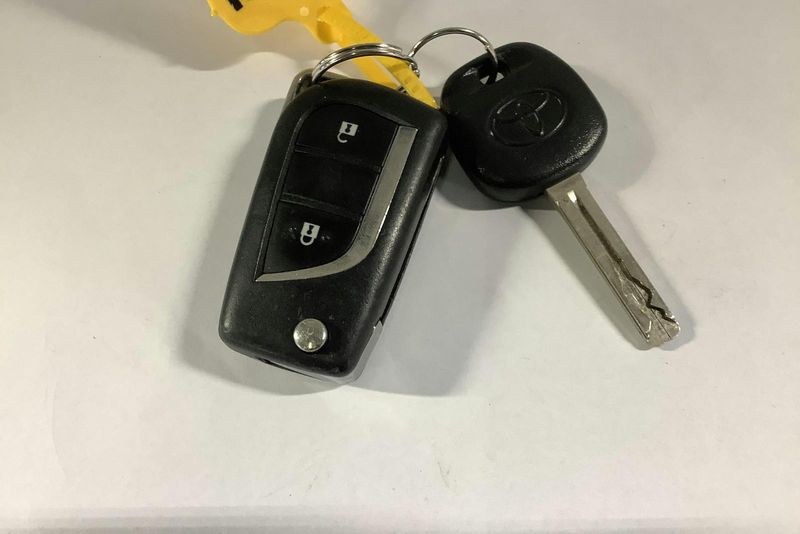 Toyota Yaris bild 15