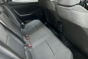 Toyota Yaris bild 8