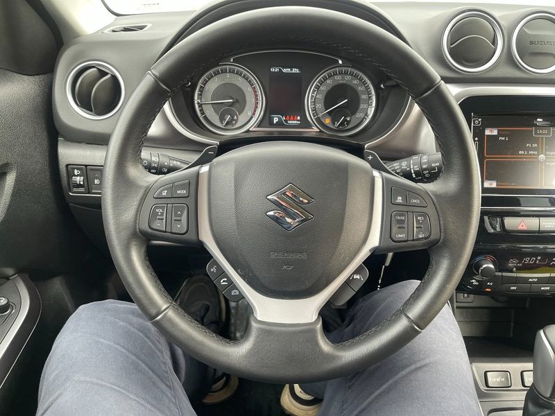 Suzuki Vitara bild 18
