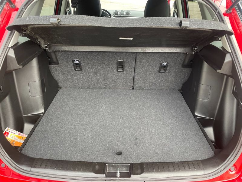 Suzuki Vitara bild 15