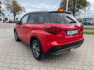 Suzuki Vitara bild 7