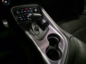 Dodge Challenger bild 14