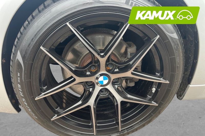 BMW 330 bild 8